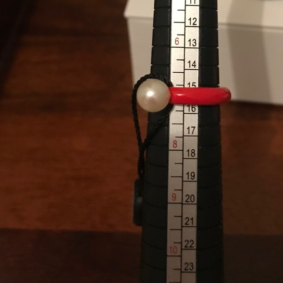 Mejuri Pearl ring&earrings - Picture 13 of 14